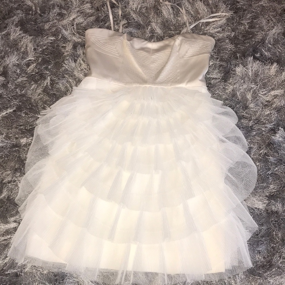 White strapless dress